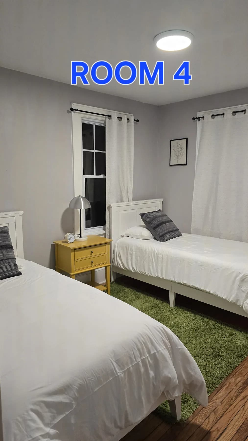 Cottage — Room 4 — Sleeps 2, Women, Linens provided