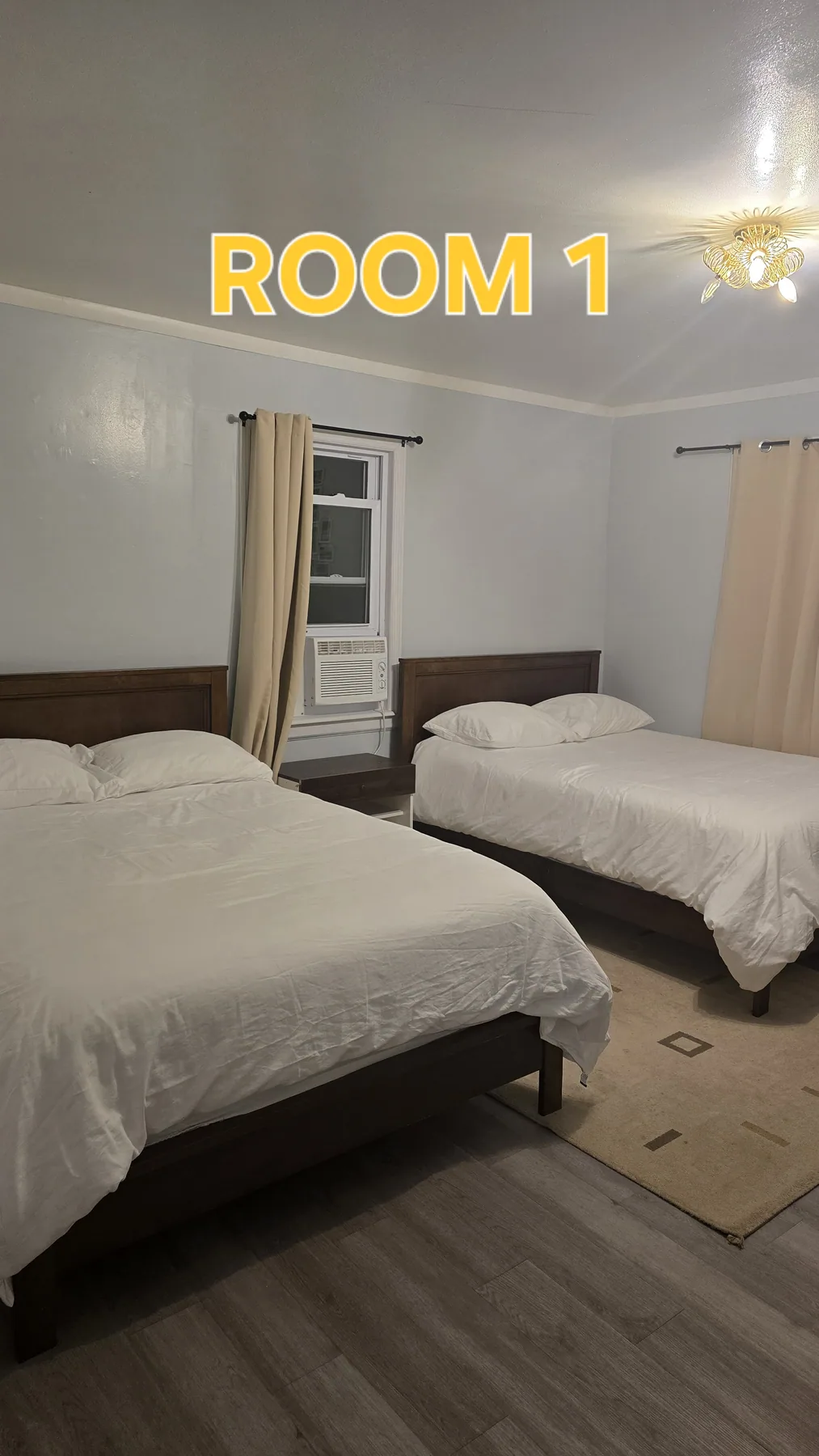 Lake House — Room 1