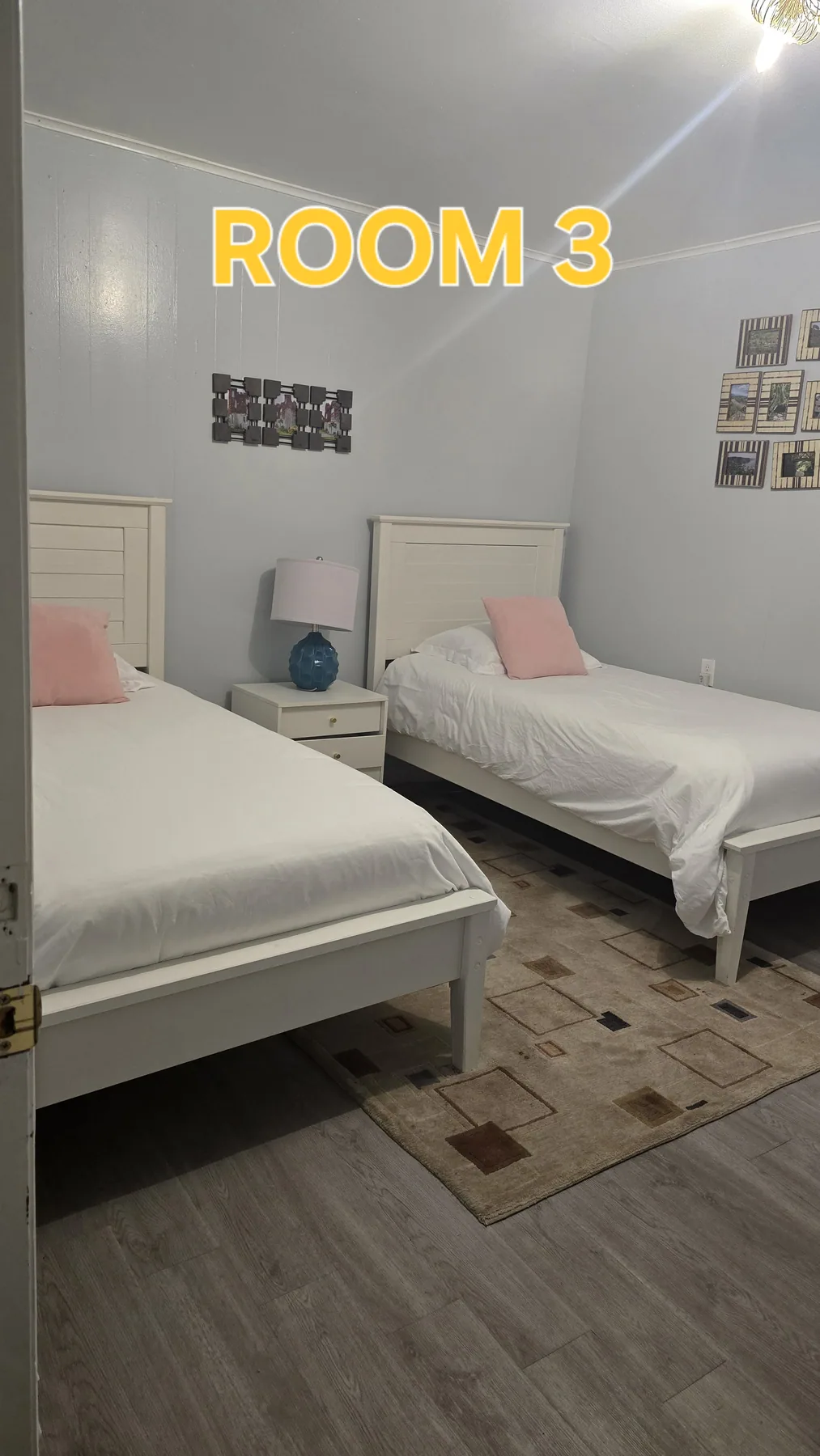 Lake House — Room 3